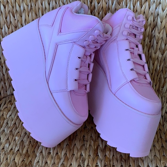 NIB YRU Qozmo High Baby Pink Platforms - Picture 6 of 8